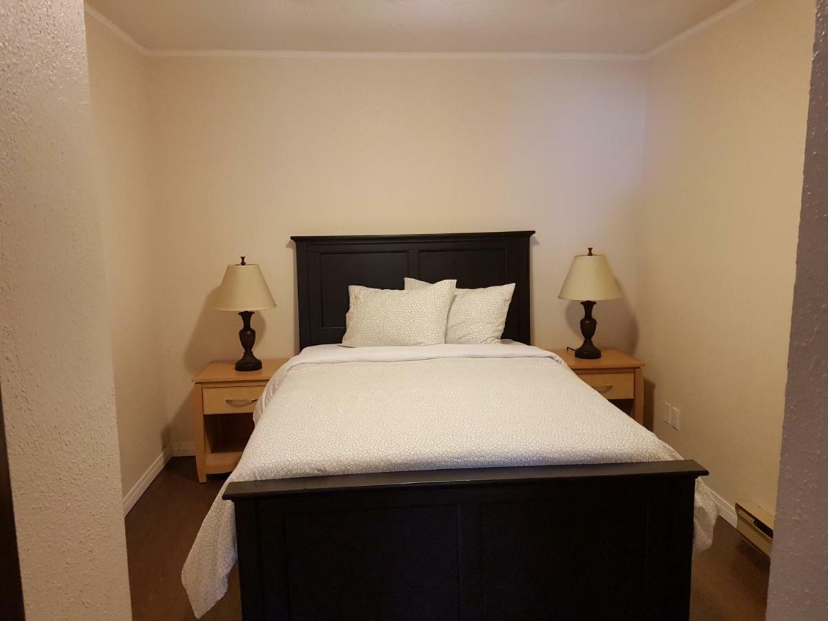 Apartmán Indoor Comfort In An Outdoor Paradise Sleeps 4- 5 Min To Golf & Ski Kimberley Exteriér fotografie